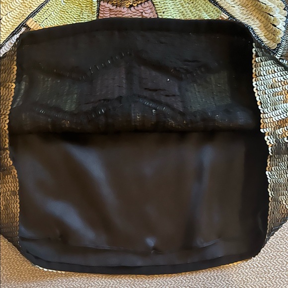 GLISH Beaded Mini - Picture 3 of 5